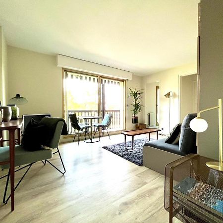 Beau Studio Terrasse Vue Jardin - A 2 Pas De La Mer Deauville Luaran gambar