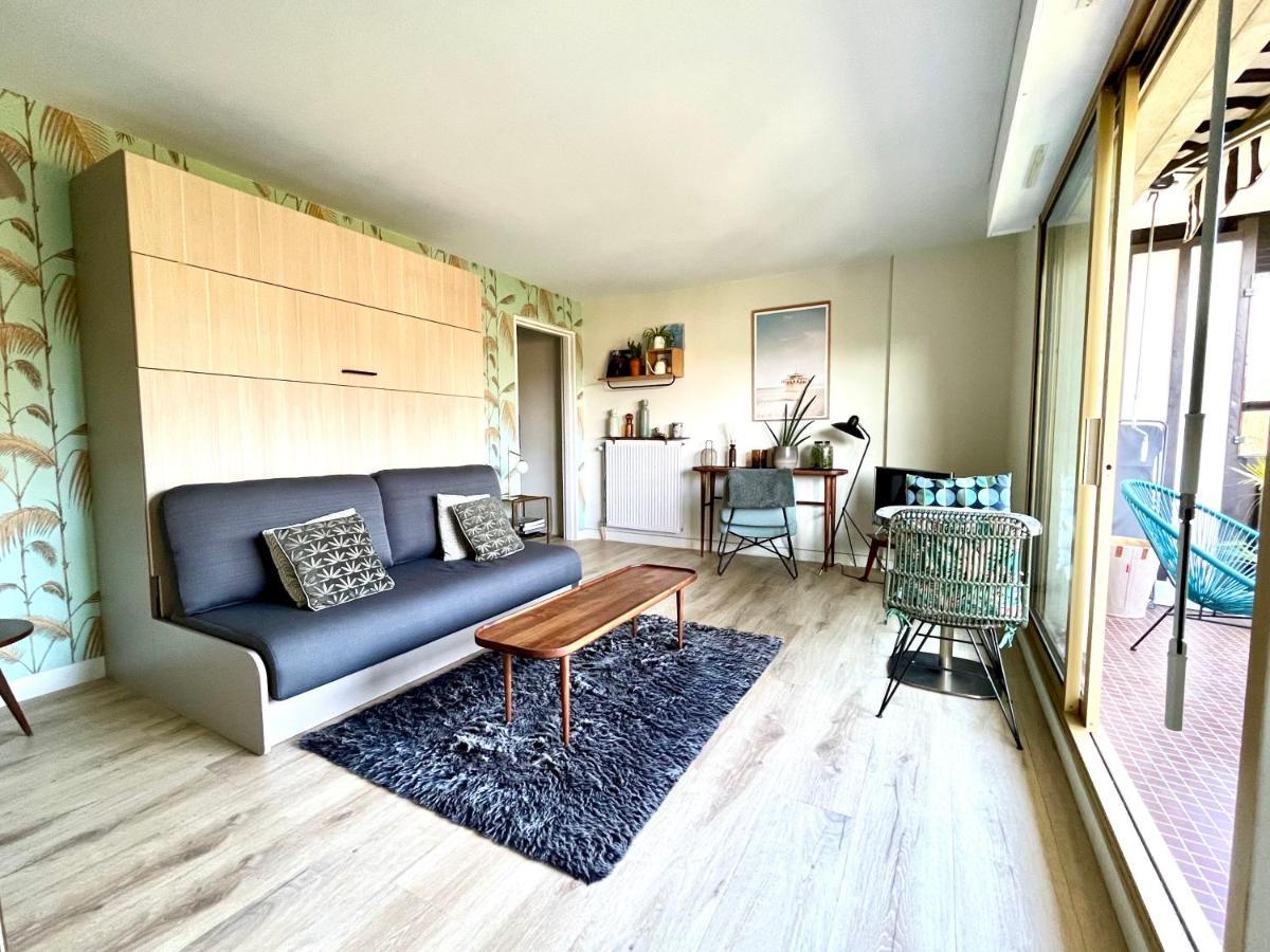 Beau Studio Terrasse Vue Jardin - A 2 Pas De La Mer Deauville Luaran gambar