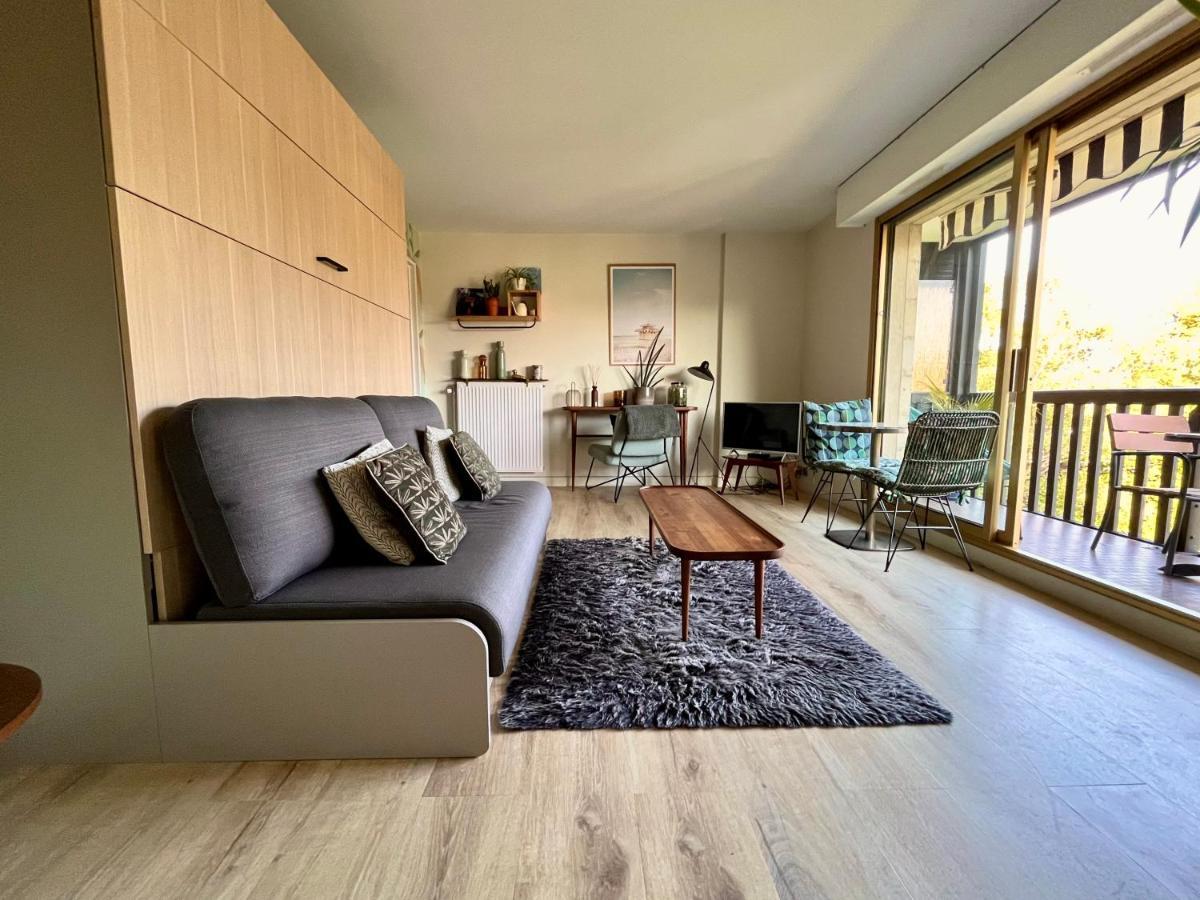 Beau Studio Terrasse Vue Jardin - A 2 Pas De La Mer Deauville Luaran gambar